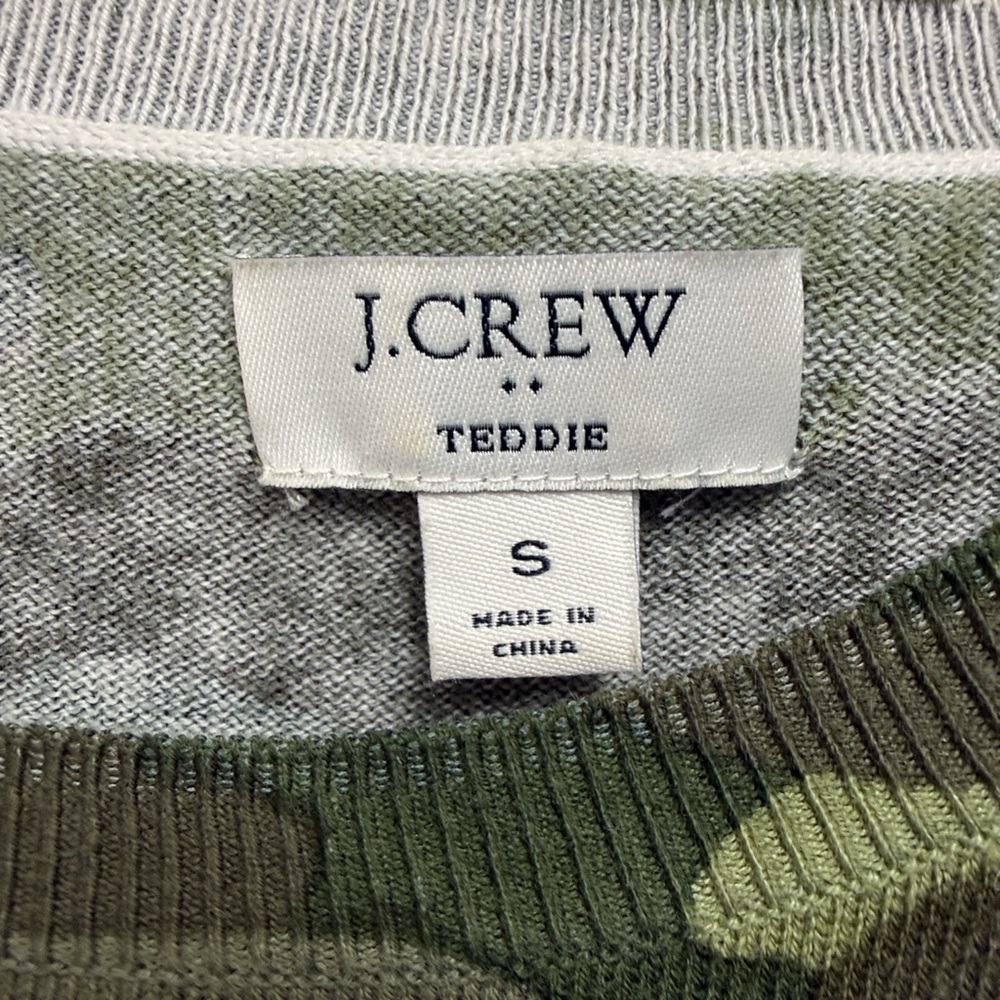 J. Crew Olive & Forest Green Camo Cotton Crewneck Sweater - Picture 8 of 9